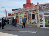 Карантин в Харькове. Барабашово работает, метро закроют вечером. Фоторепортаж