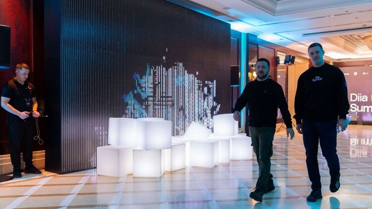 Президент Зеленский идет к выборам с вице-премьером Михаилом Федоровым. Фото: president.gov.ua