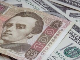 "МВФ уехал ни с чем". НБУ снова поднял курс доллара к гривне