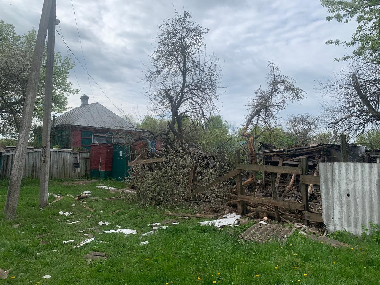 вражеские войска с территории РФ снова обстреляли Сумскую область