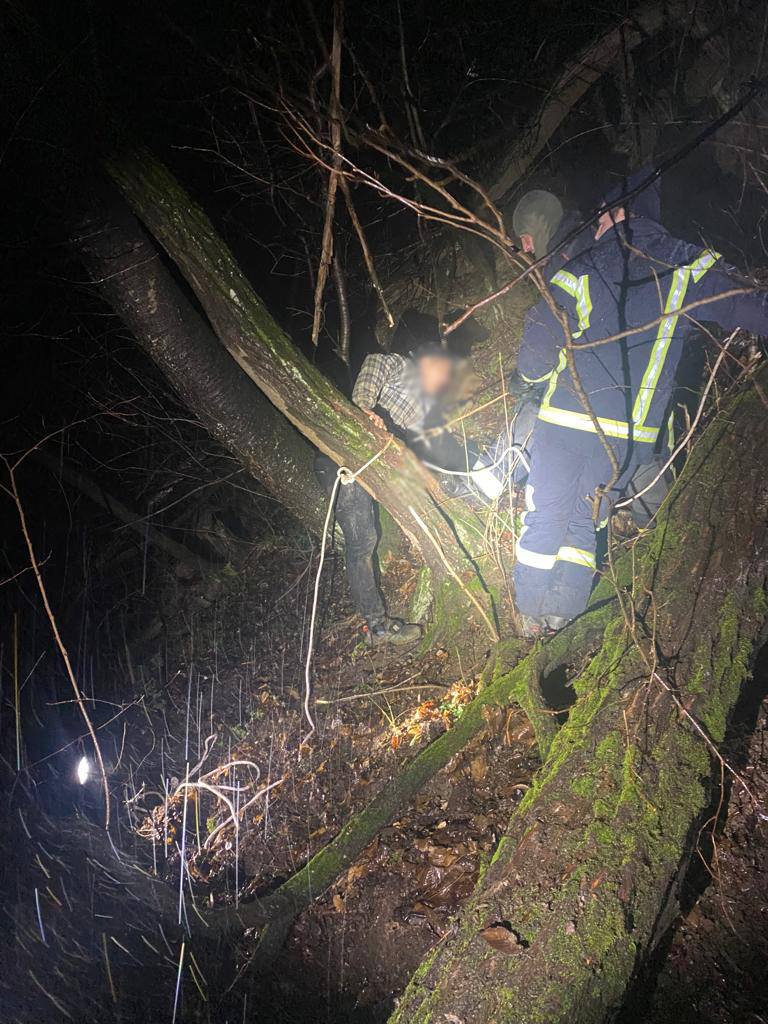 На Закарпатье мужчина хотел незаконно пересечь границу