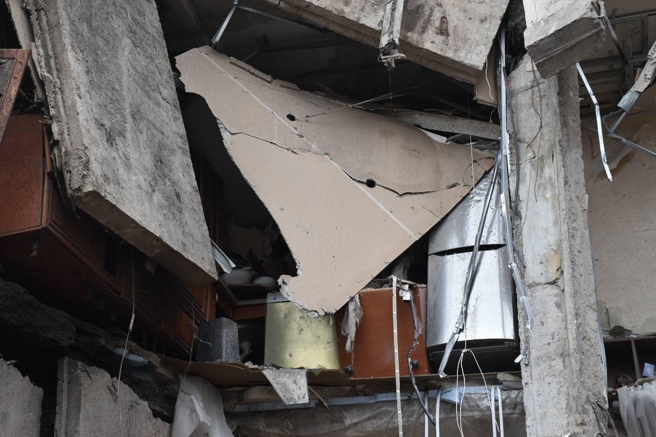 Мер показав фото руйнувань