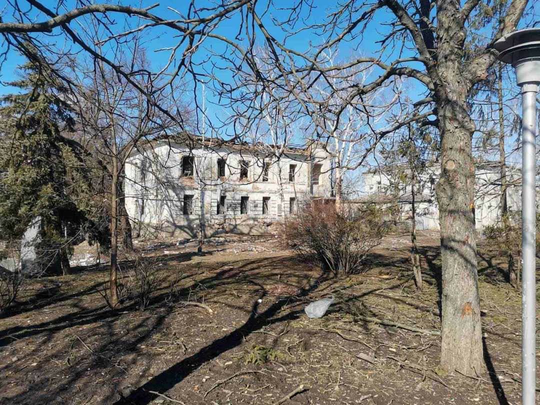 В Харьковской области Изюм под постоянными обстрелами