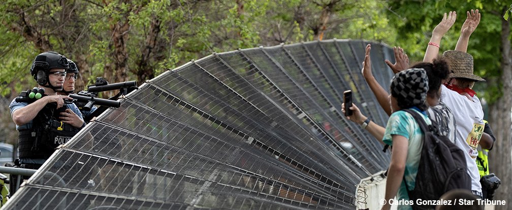 протесты в США Фото:&nbsp;Carlos Gonzalez/Star Tribune/twitter