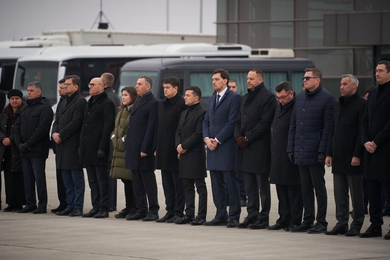 прощание с погибшими в Иране