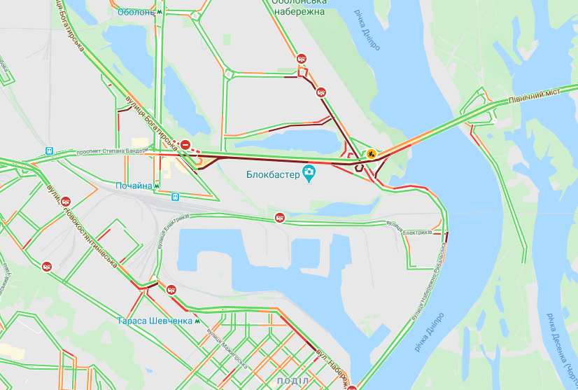 Киев 5 июня сковали пробки. Скриншот: Google Maps